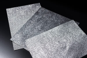 Plechy - Embosované